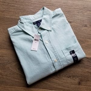(NWT) GAP | Slim Fit Button Down